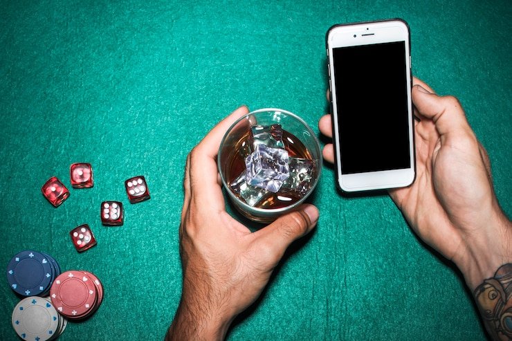 Yggdrasil live dealer spinning roulette ball in HD